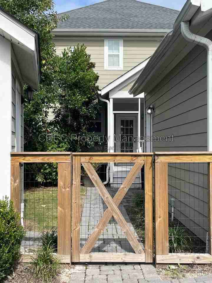 4951 W Liberty Park Cir - Photo 4 of 23