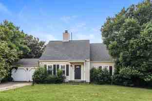 1749 Bridgestone Cir - Photo 1 of 1