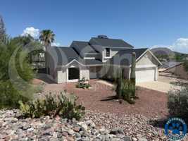 featured image of 1562 N Atwood Ave