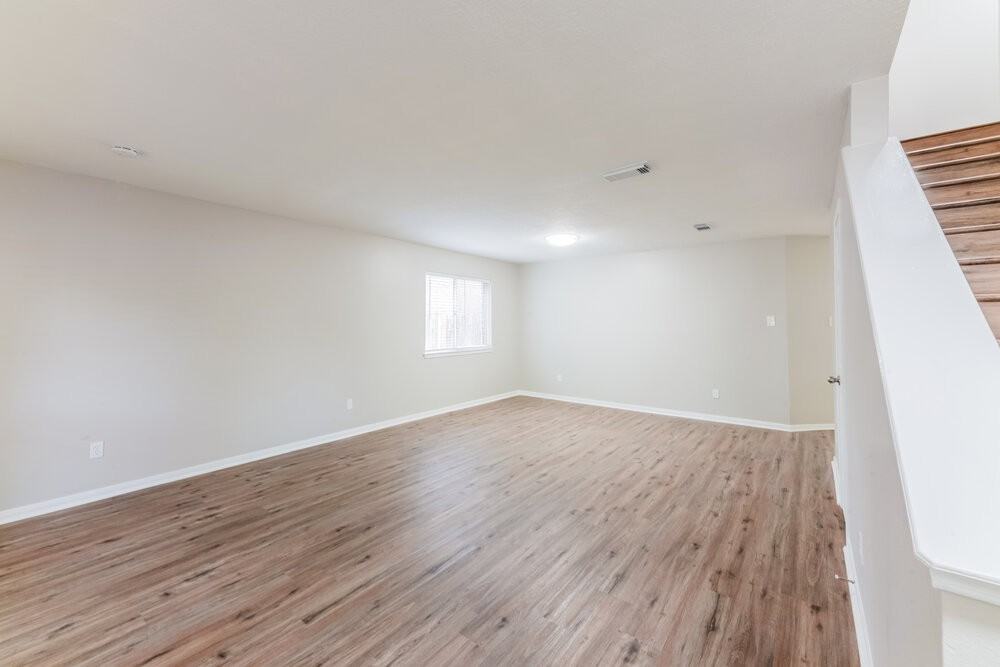 5515 Deer Timbers Trl - Photo 4 of 17