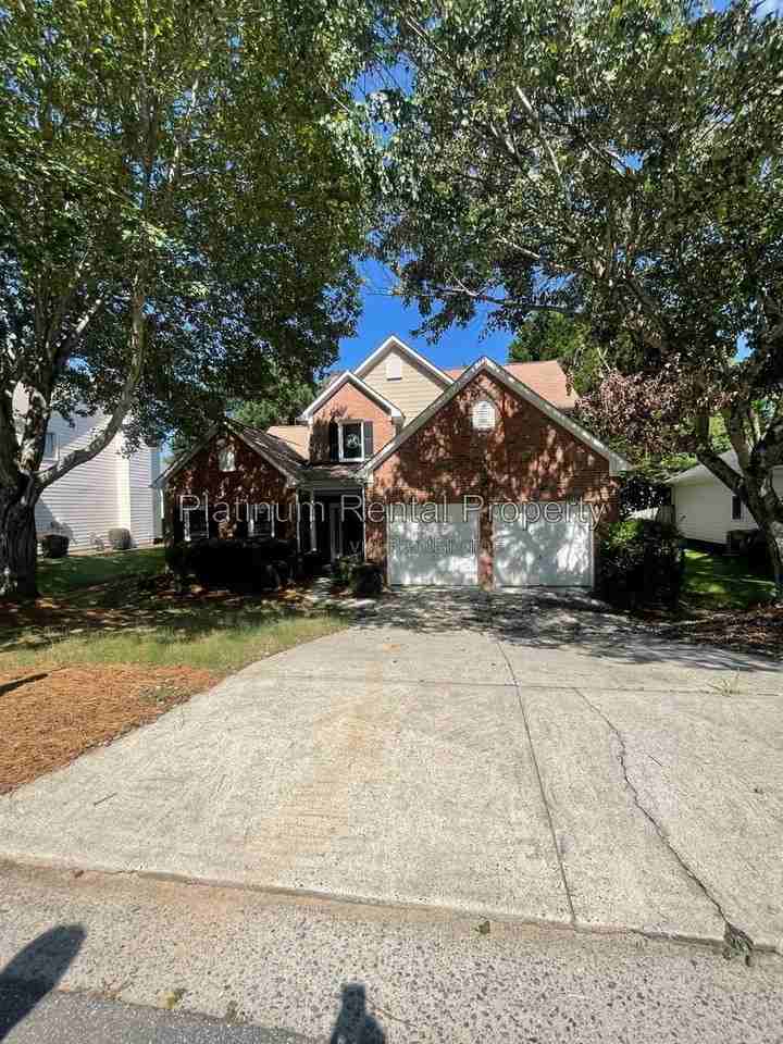 720 Treadstone Ct - Photo 5 of 50