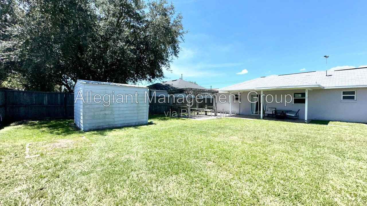 620 Brockton Dr - Photo 6 of 26