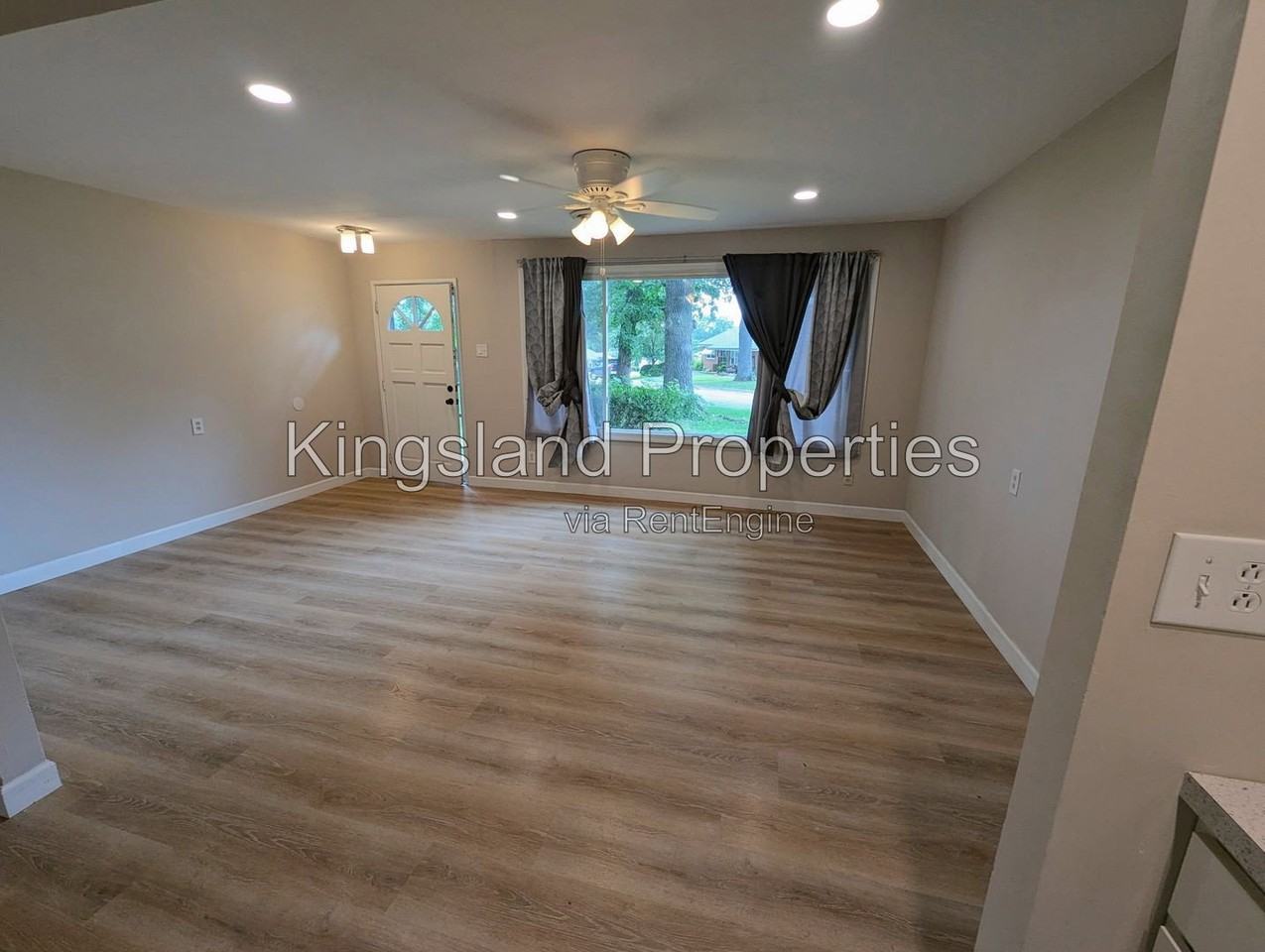 4101 Koeln Ave - Photo 4 of 23