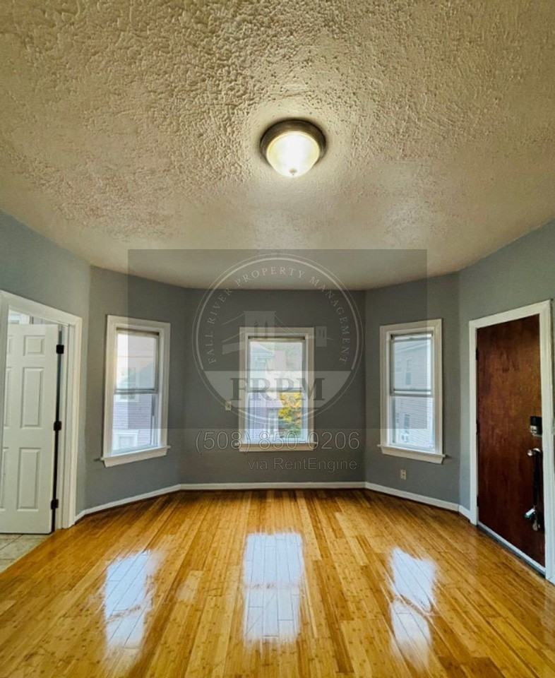 255 Fountain St #3 - Photo 3 of 13