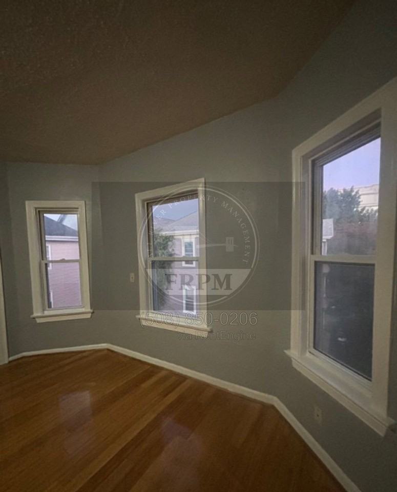 255 Fountain St #3 - Photo 4 of 13