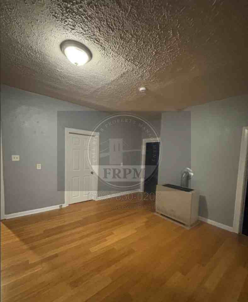 255 Fountain St #3 - Photo 7 of 13