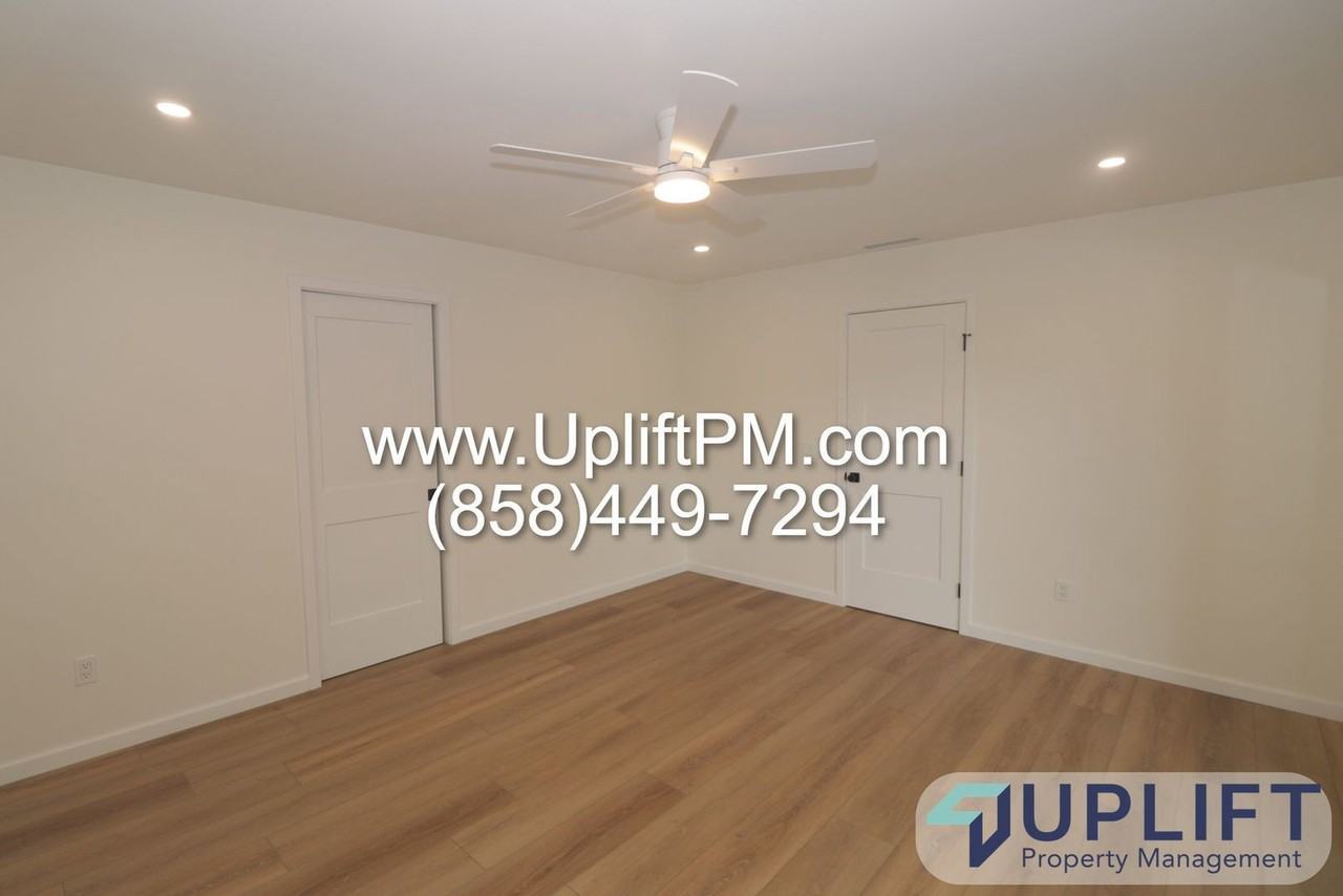 8949 Bower Ln - Photo 2 of 30
