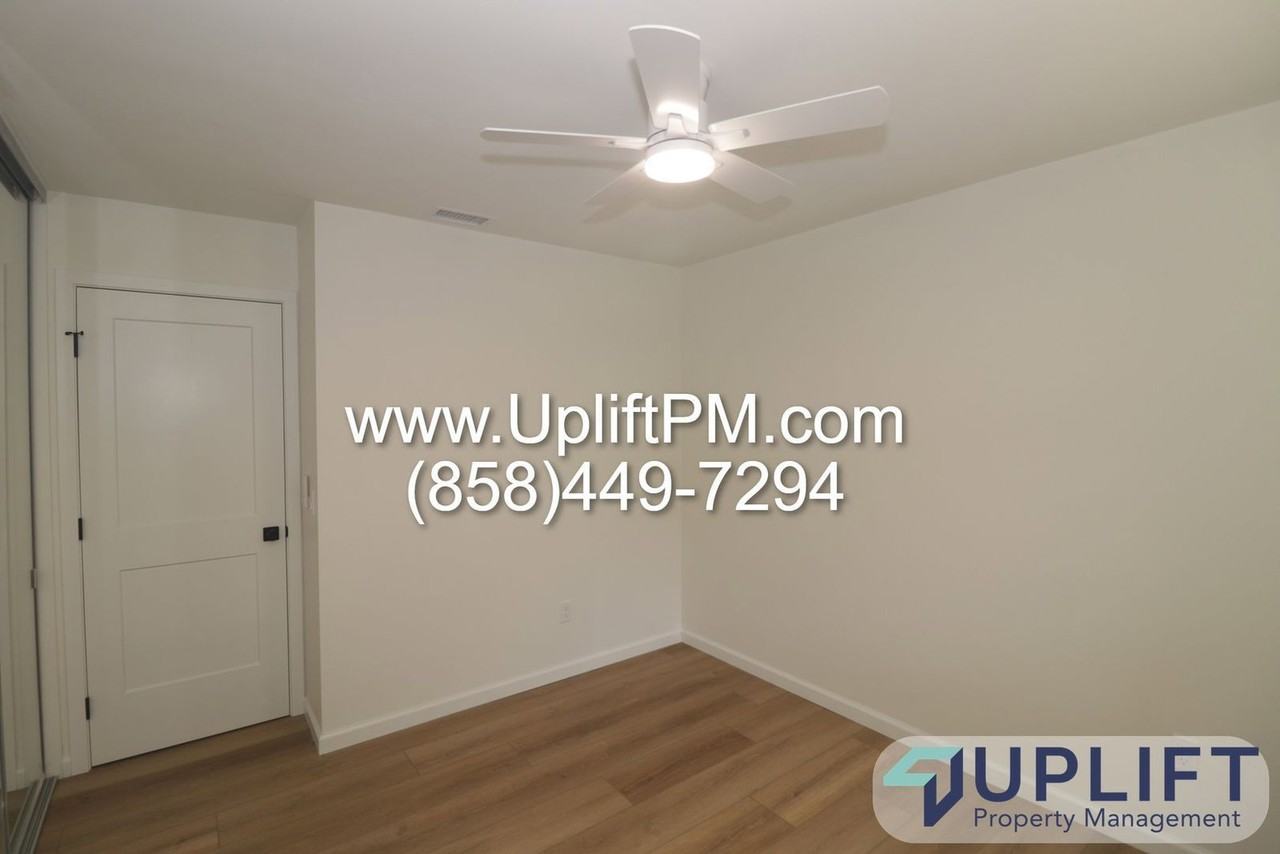 8949 Bower Ln - Photo 4 of 30