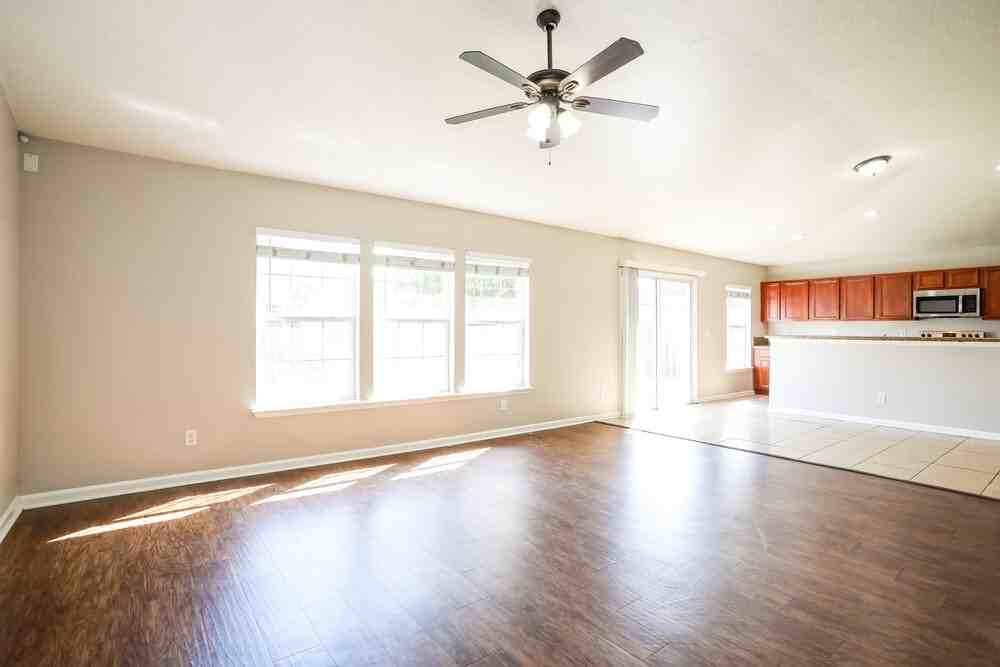 2285 Brian Lakes Dr E - Photo 6 of 16