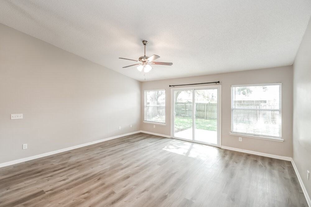 1531 Eddings Grove Ln - Photo 4 of 16