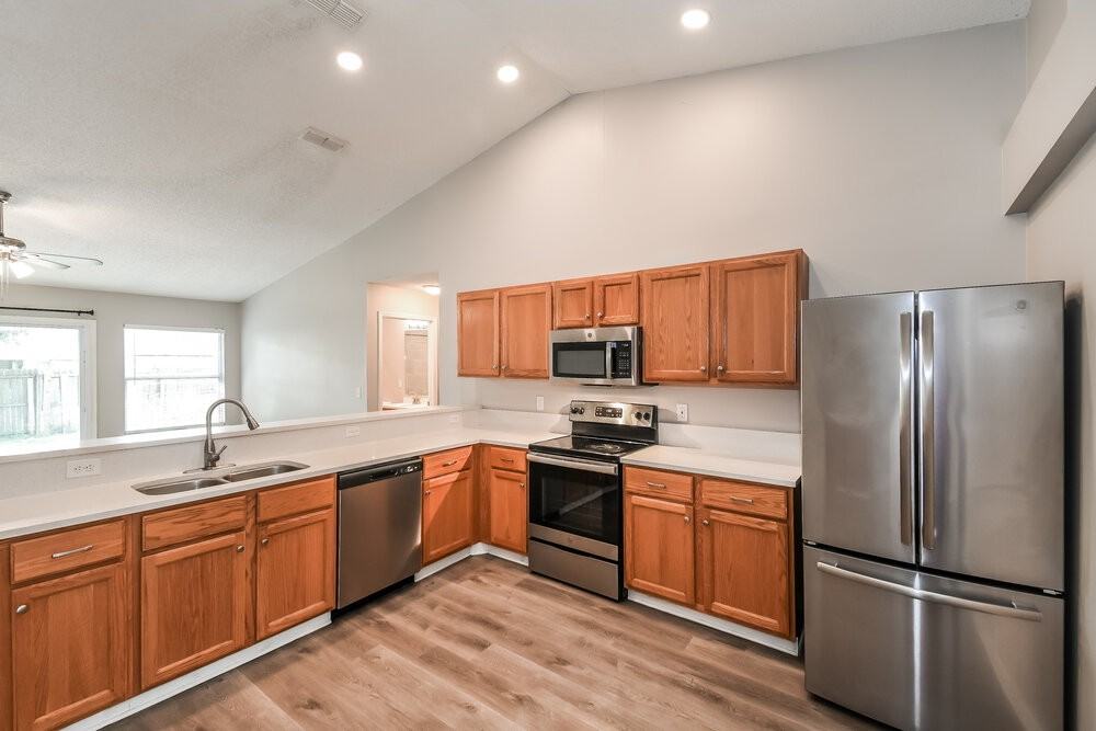 1531 Eddings Grove Ln - Photo 6 of 16