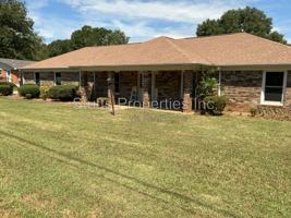 featured image of 86 Lamoray Dr