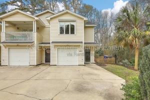 featured image of 2882 Mackenzie Ct