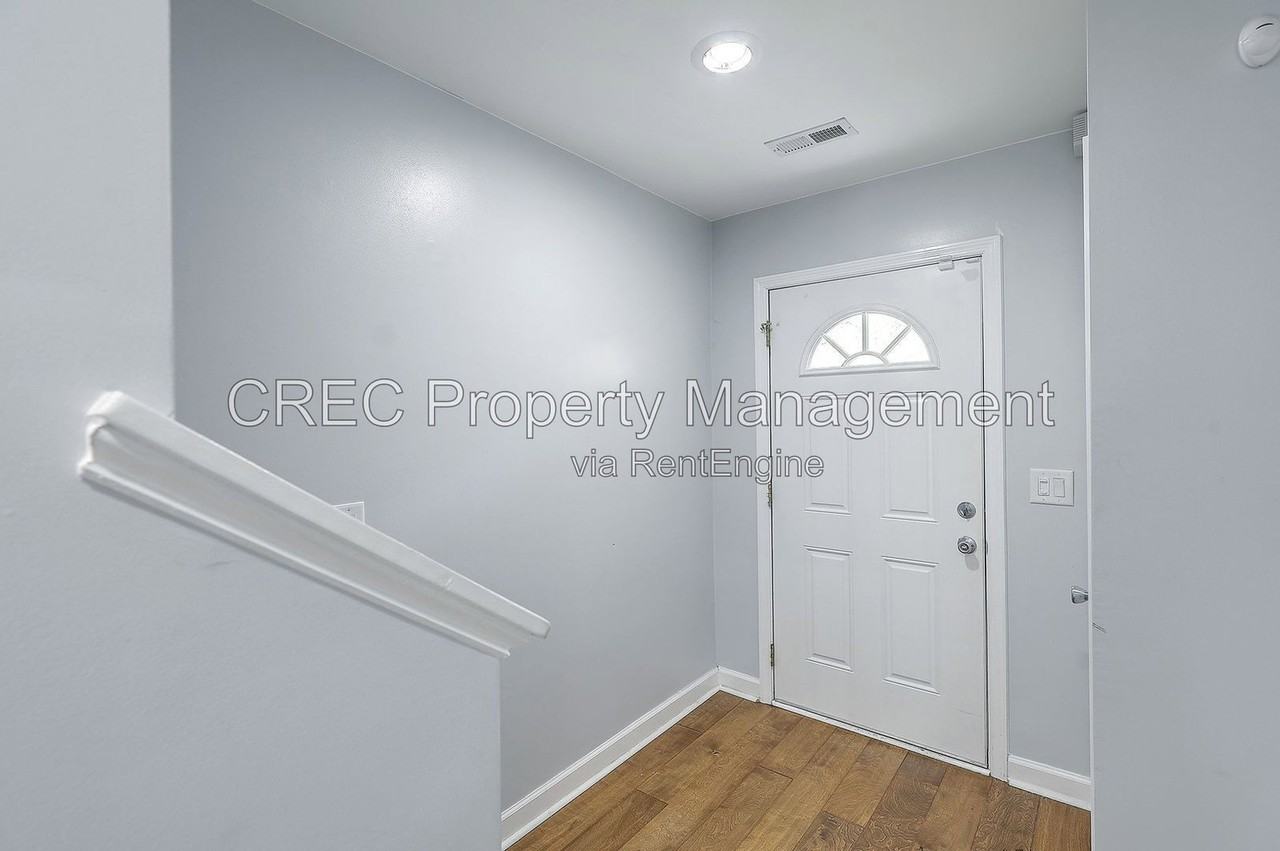 2882 Mackenzie Ct - Photo 5 of 24