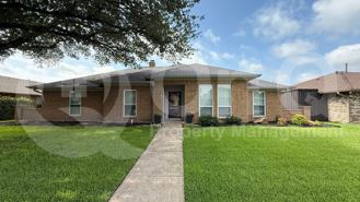 2210 Ridgewood - Photo 1 of 1