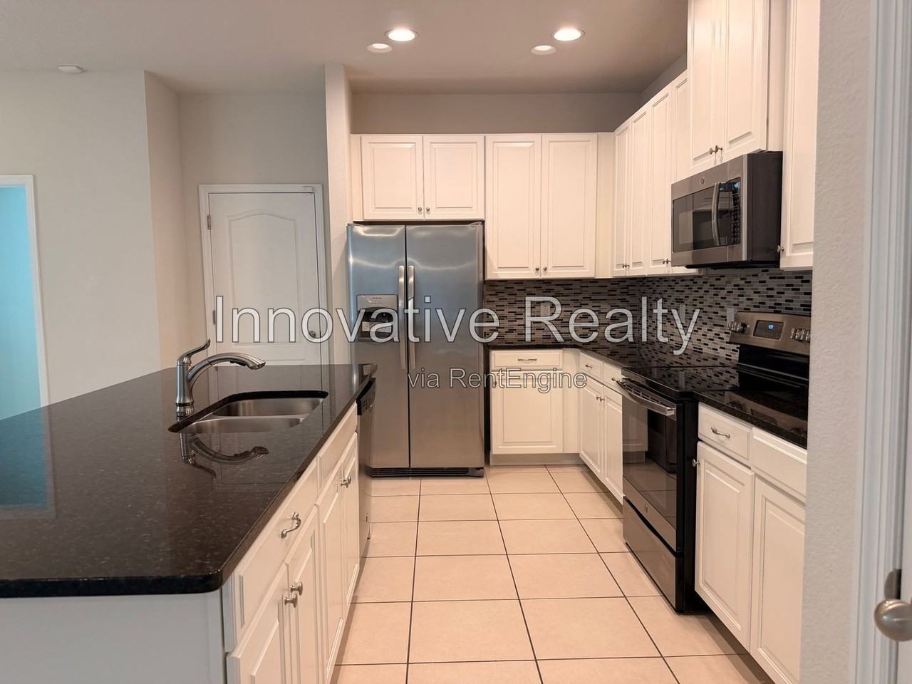 67 Delacorte Way - Photo 4 of 15