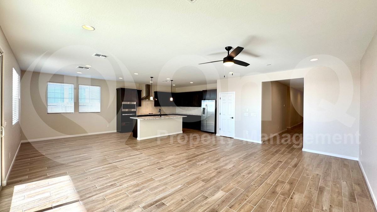 10264 S Bickwell Trl - Photo 3 of 24