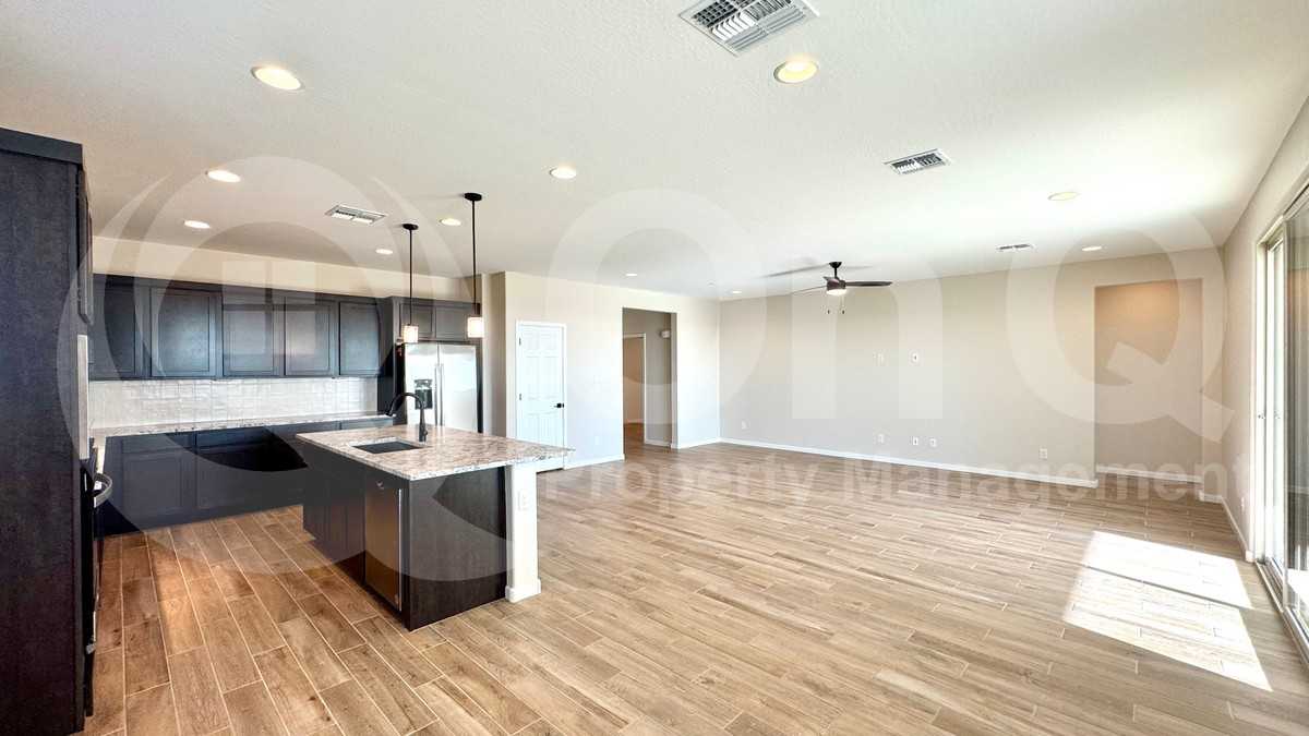 10264 S Bickwell Trl - Photo 4 of 24