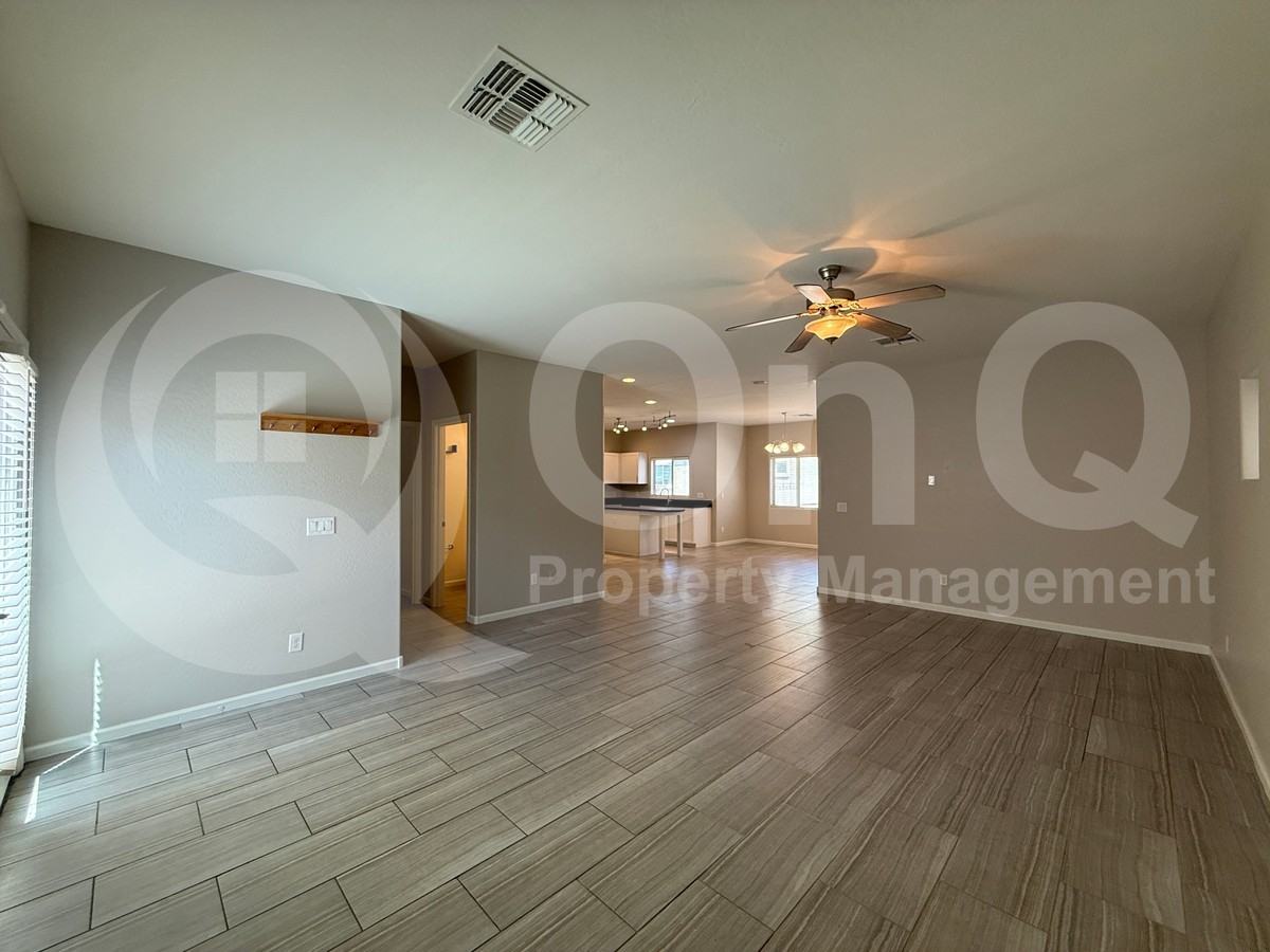 1836 W Minton St - Photo 3 of 22
