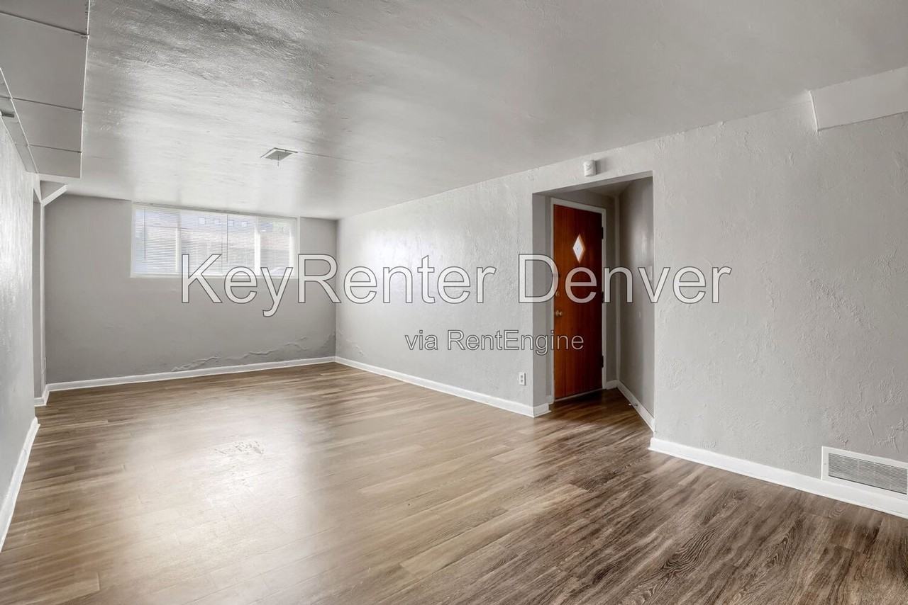 4100 Perry St - Photo 3 of 11