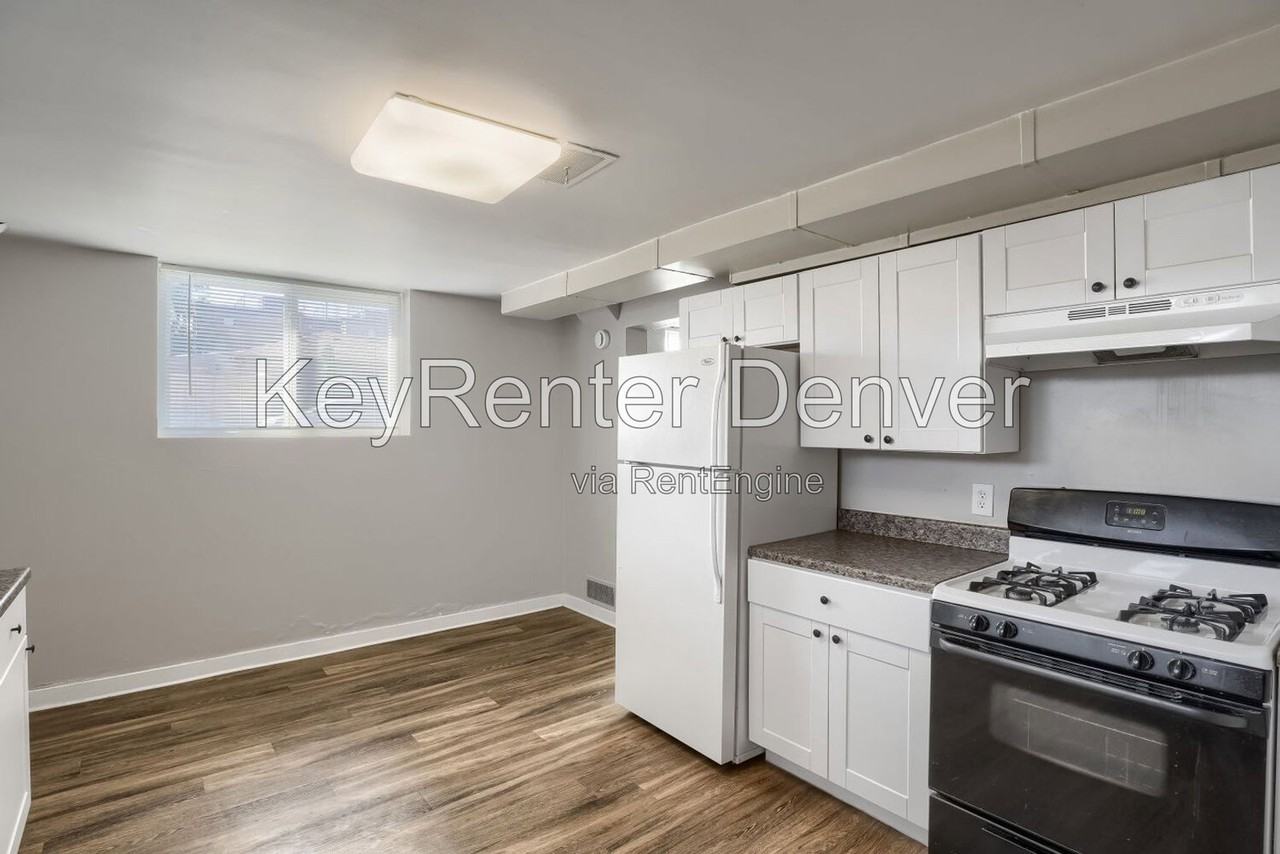 4100 Perry St - Photo 4 of 11