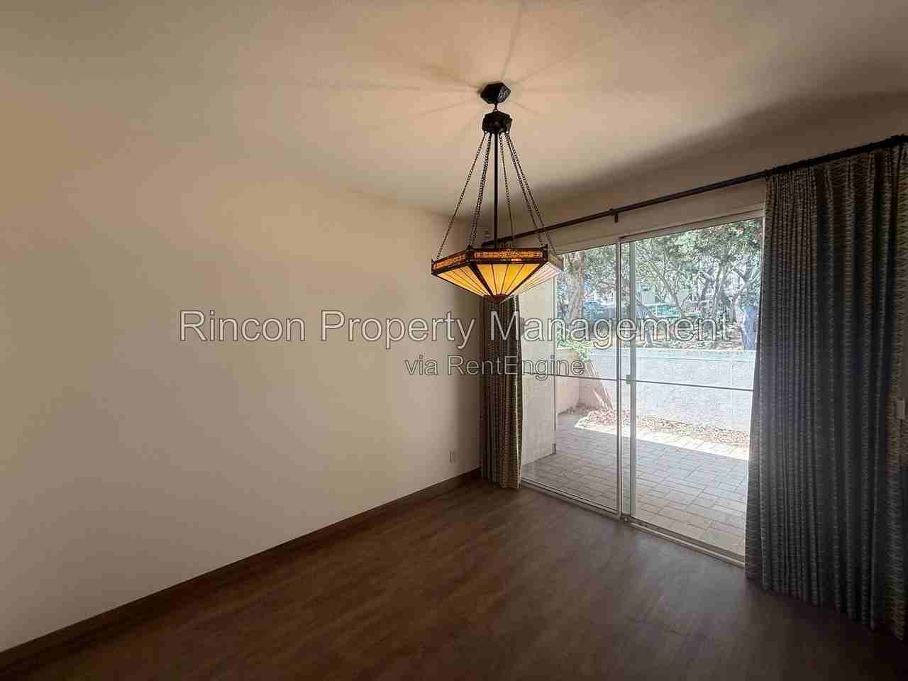 325 Blue Dolphin Dr - Photo 5 of 20