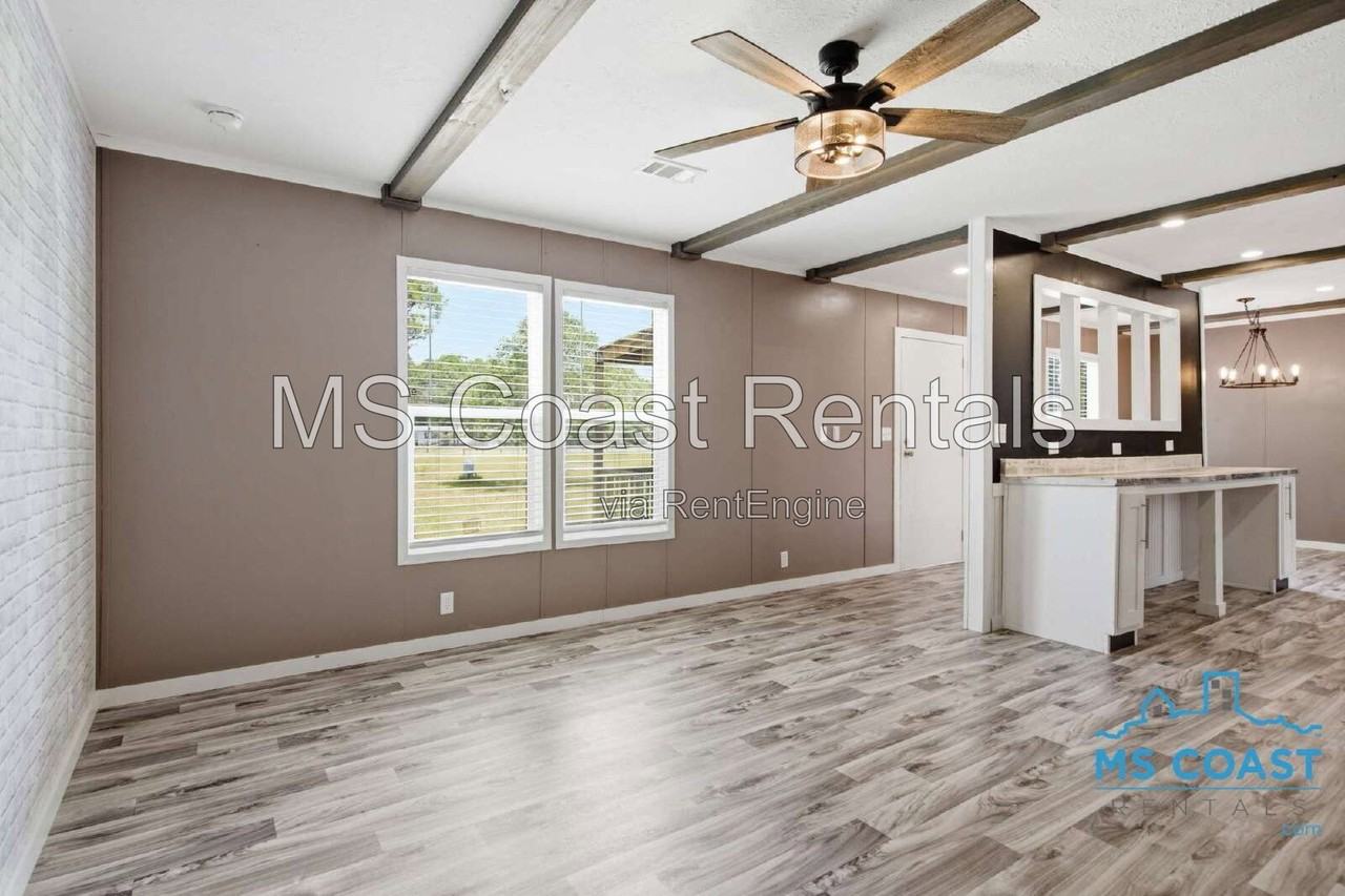 13821 School Land Rd - Photo 6 of 26