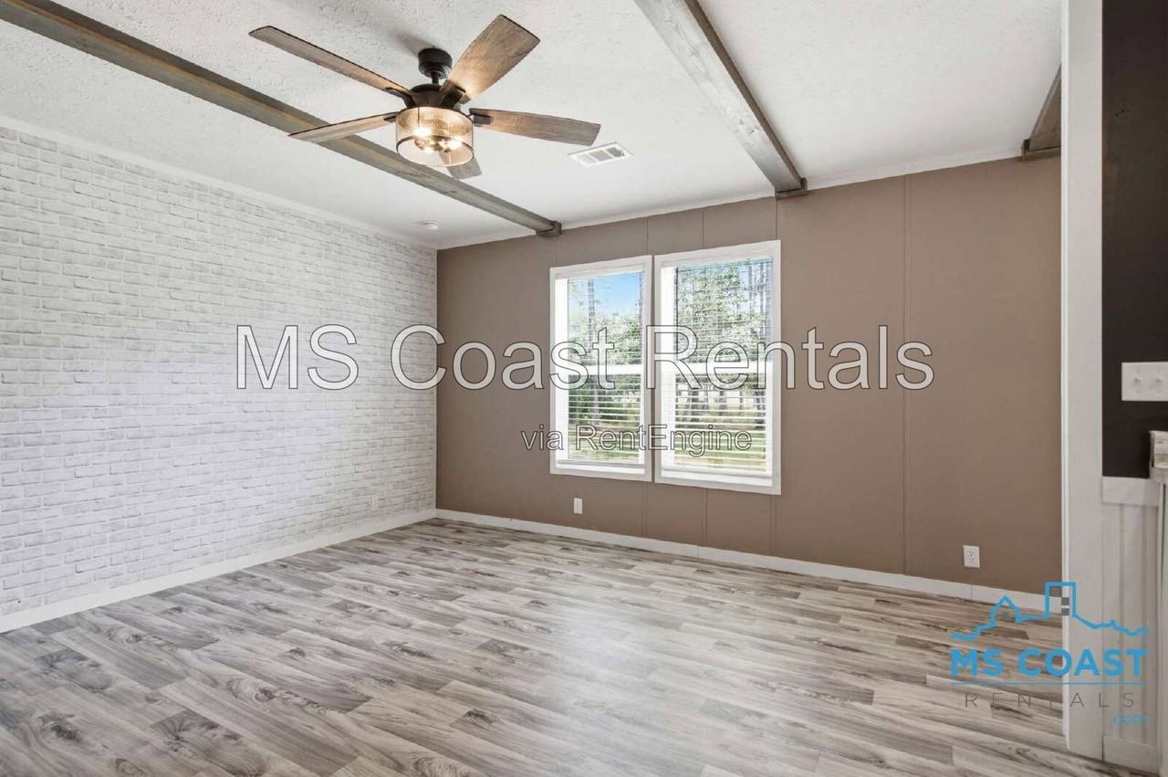 13821 School Land Rd - Photo 7 of 26