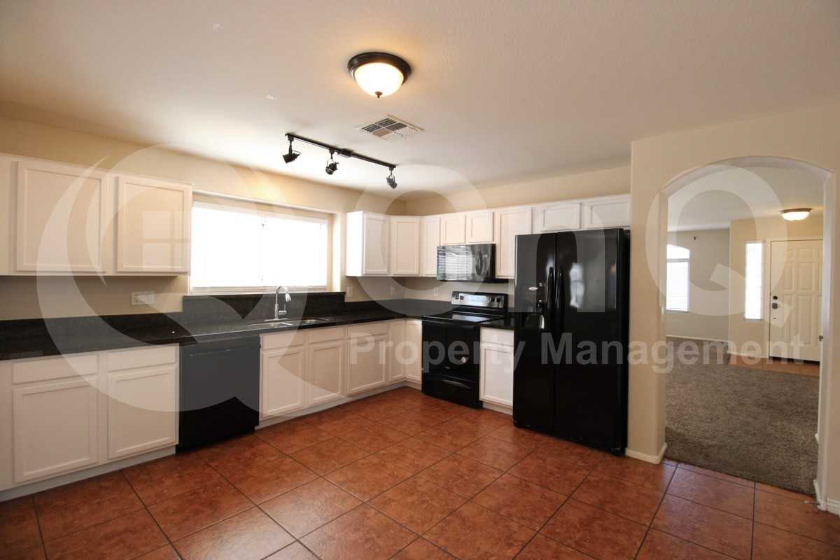 16661 W Belleview St - Photo 6 of 22