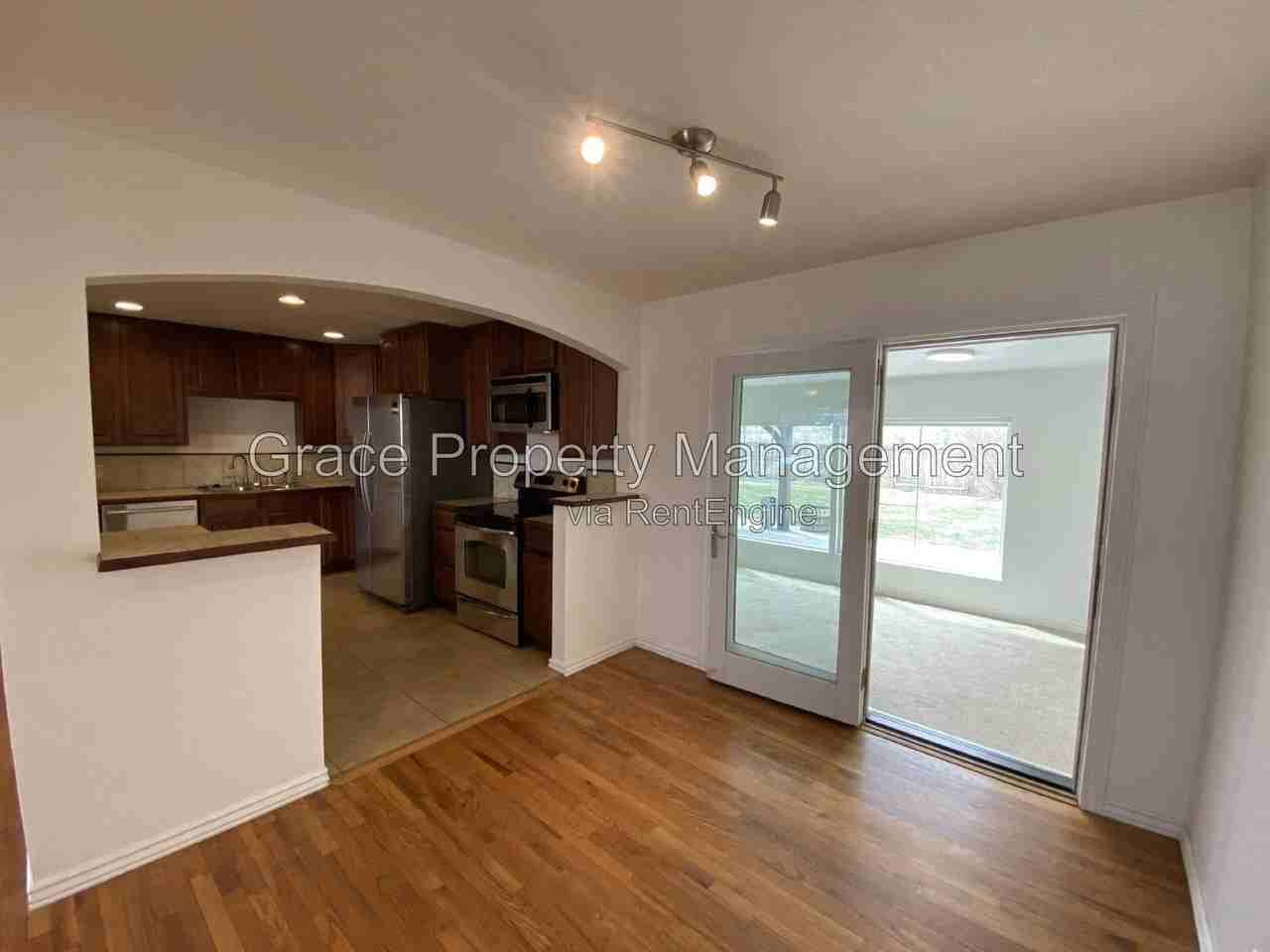 12936 E 30th Ave - Photo 4 of 49
