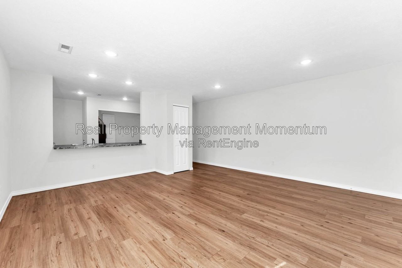 1602 W Scott St #A - Photo 2 of 26