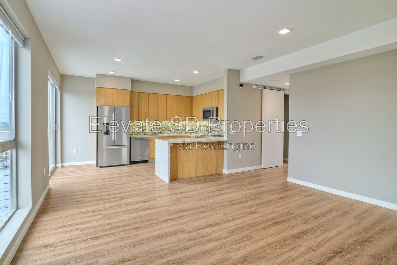 3088 State St #304 - Photo 4 of 37