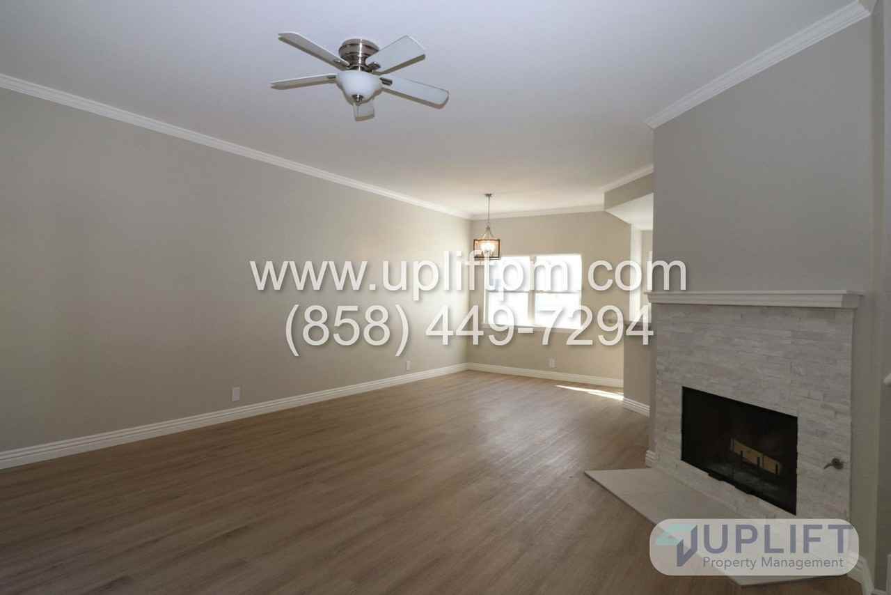 10040 Scripps Vista Way #48 - Photo 4 of 21
