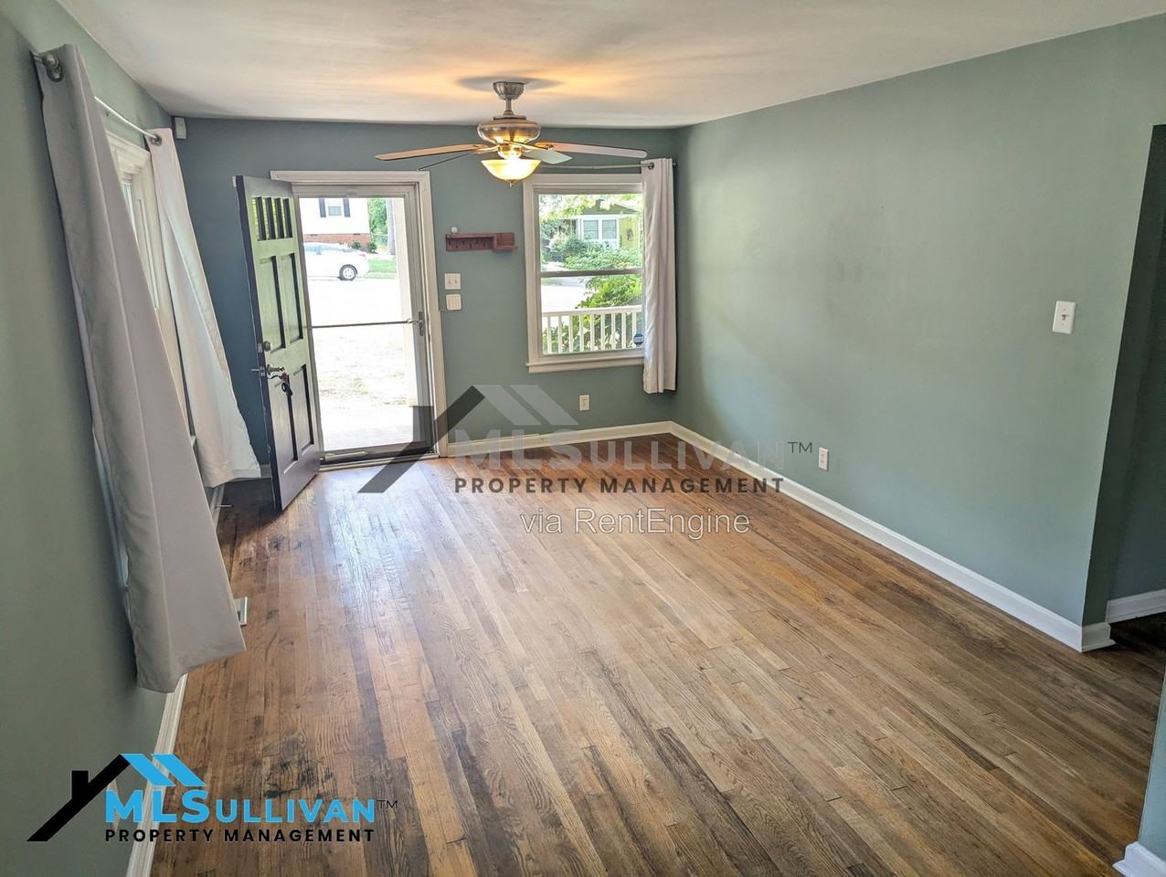 2325 Glascock St - Photo 4 of 14
