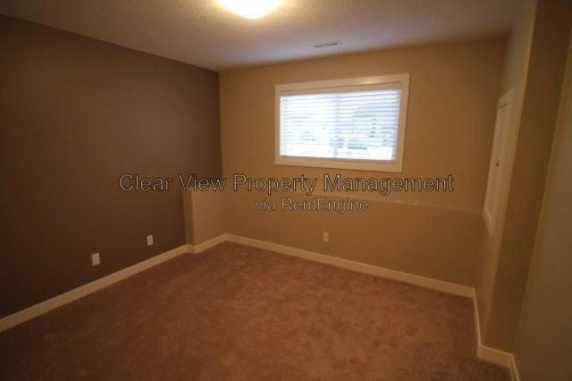 71 Mt Sundial Crt W - Photo 6 of 6