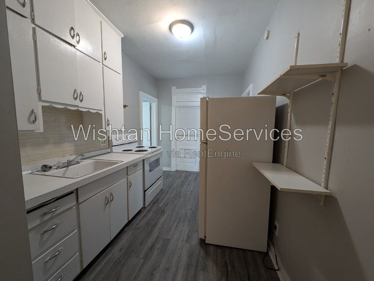 448 W 3rd Ave #2 - Photo 2 of 13