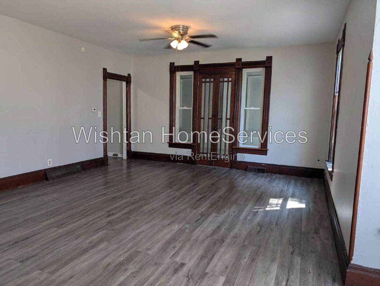 448 W 3rd Ave #2 - Photo 7 of 13