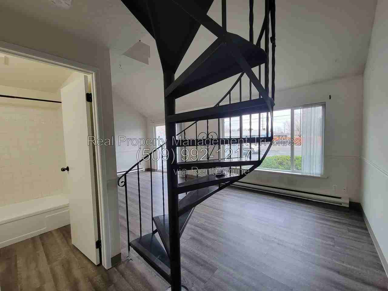 3517 W 4th Ave #B - Photo 4 of 8