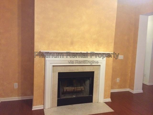 244 Village Square Dr - Photo 5 of 50