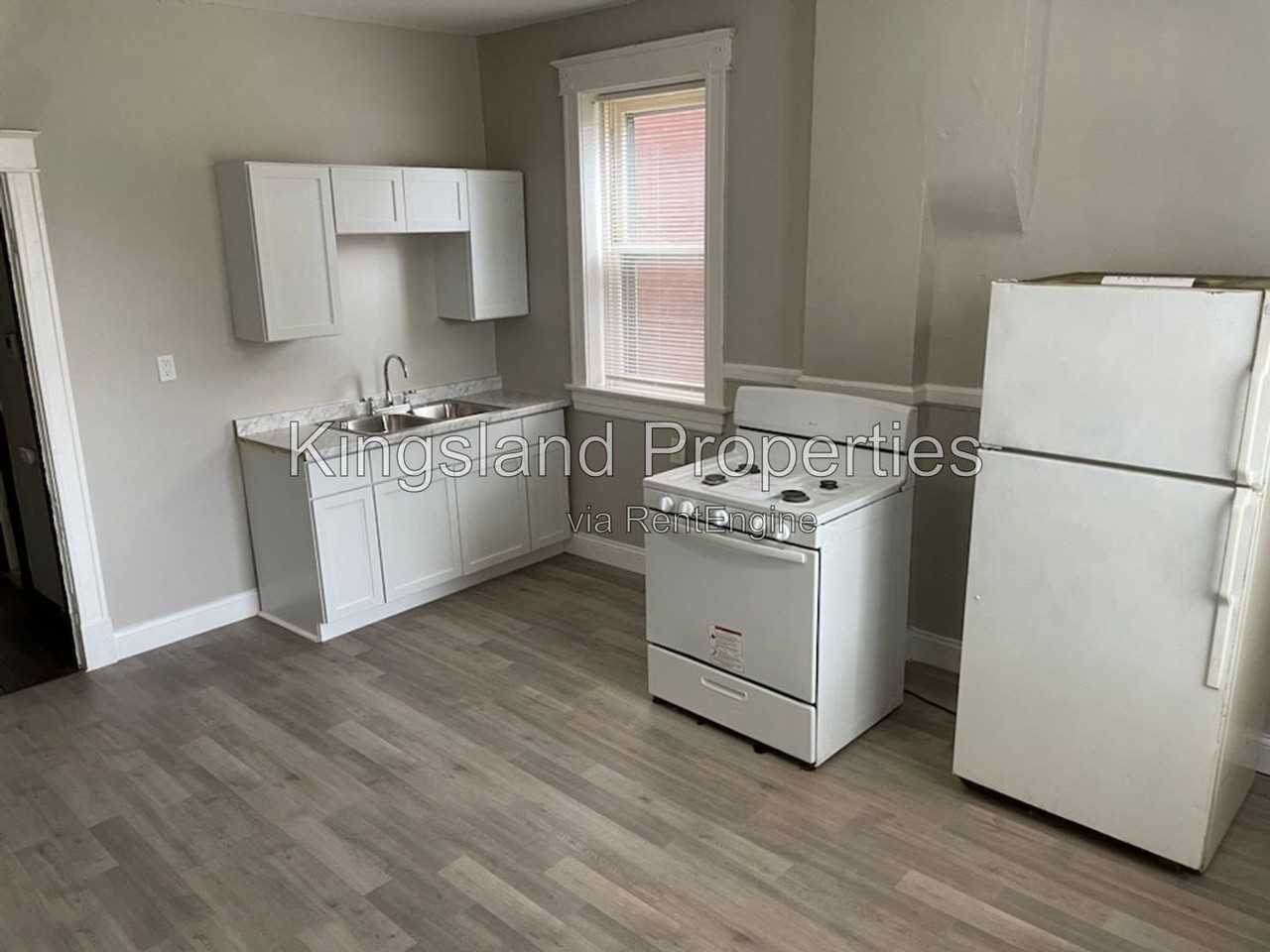 55095511 Alaska Ave #5511 - Photo 7 of 9