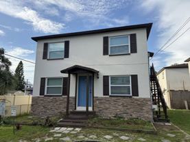 4908 W Ingraham St #B - Photo 1 of 1