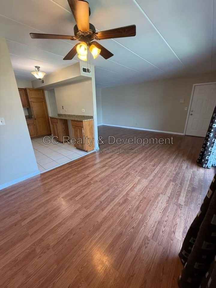 14810 Kenton Ave #2E - Photo 6 of 13