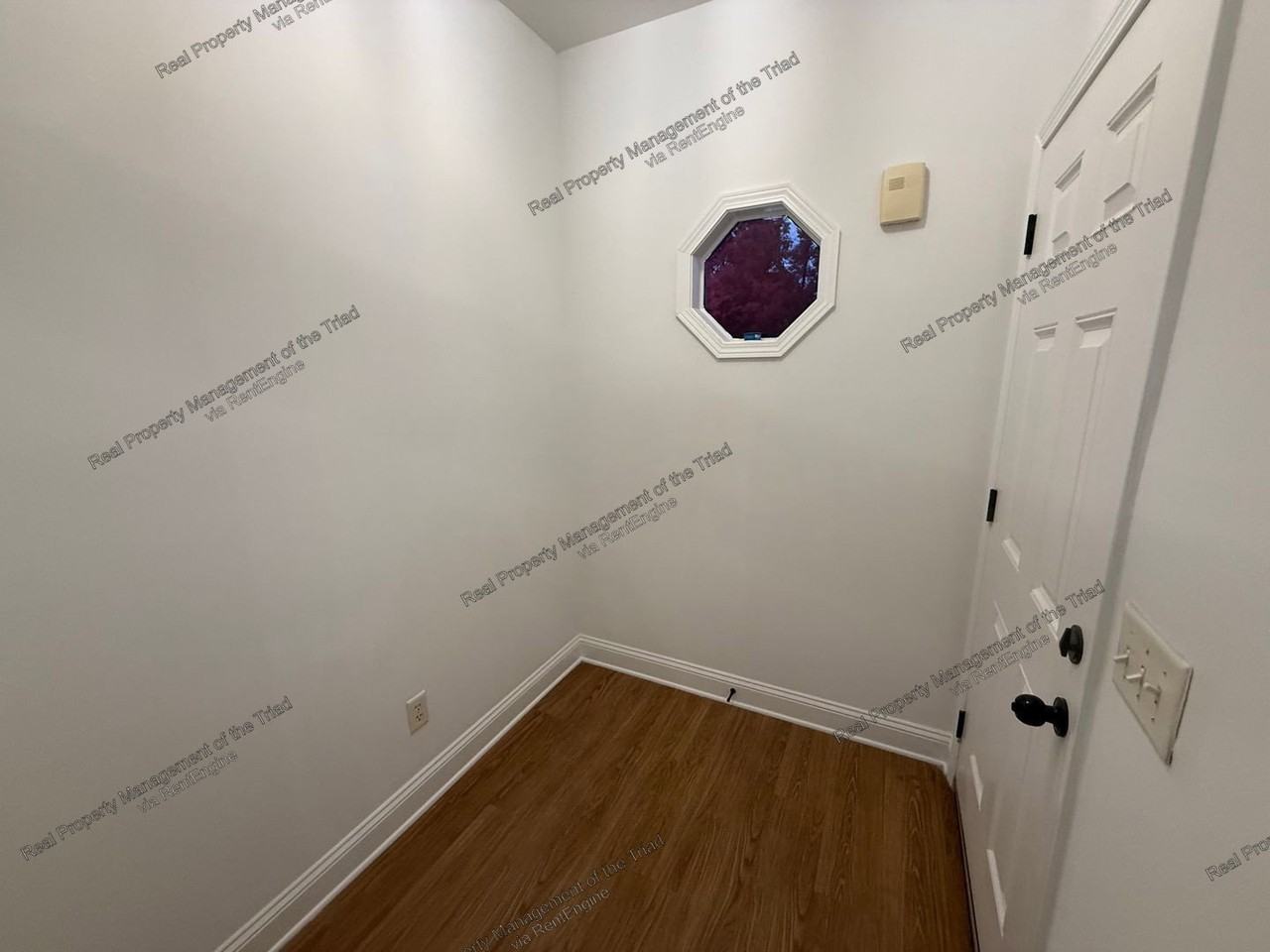 2200A Eider Ct - Photo 2 of 18