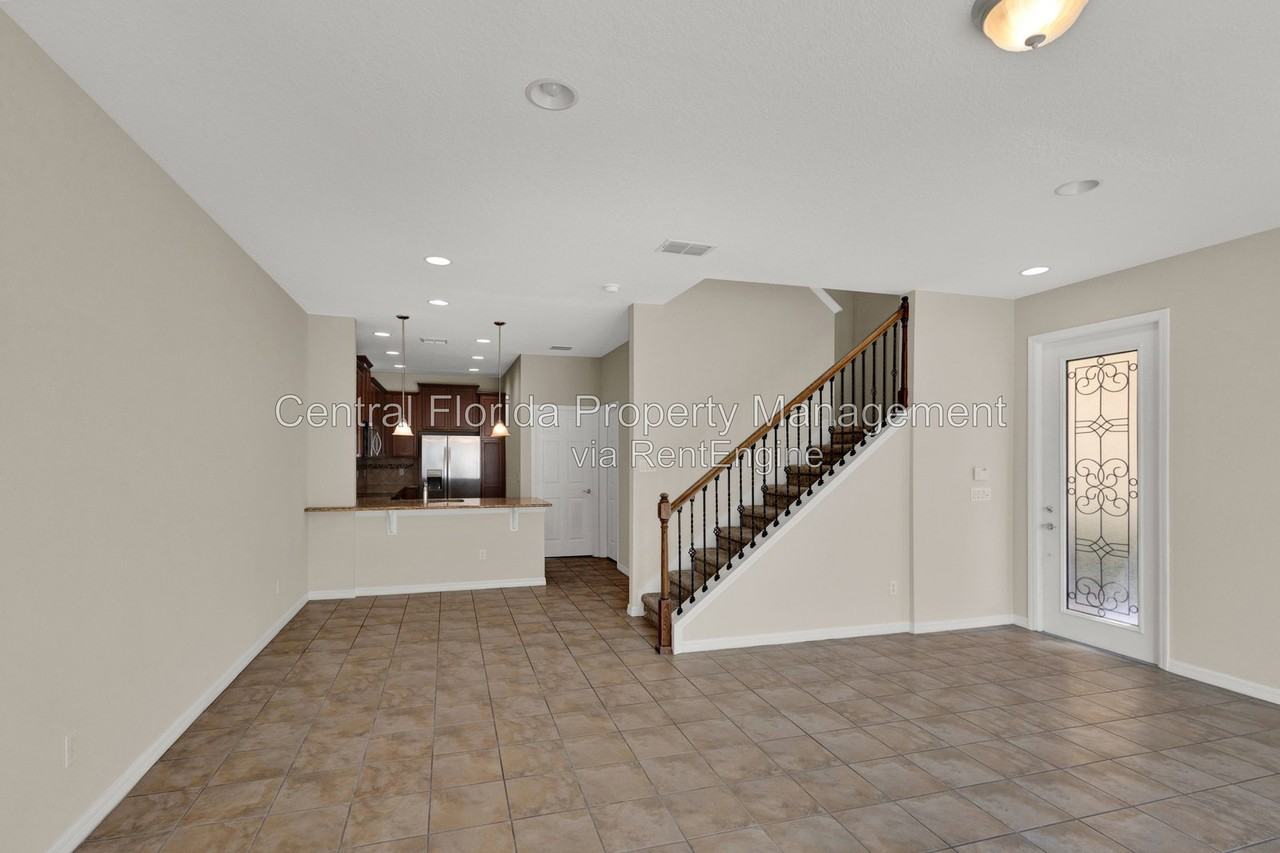 8644 Elder Ln - Photo 6 of 50