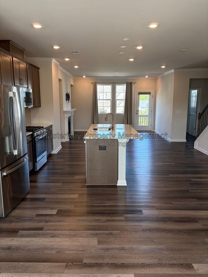 1383 Herb Garden Way - Photo 3 of 23