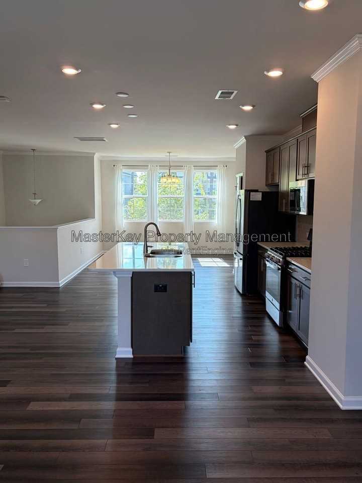 1383 Herb Garden Way - Photo 4 of 23
