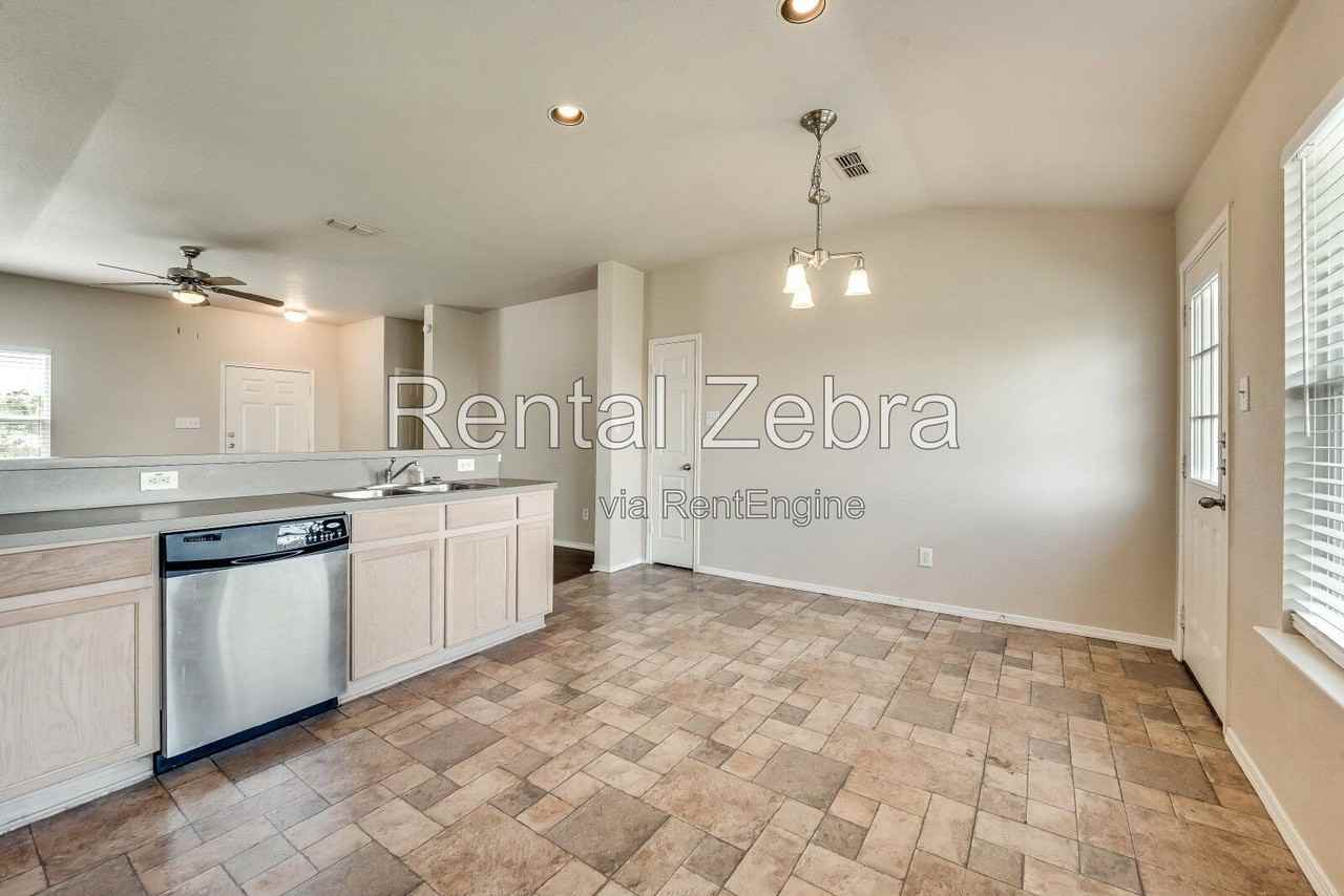 752 Vista Verde Dr - Photo 6 of 21