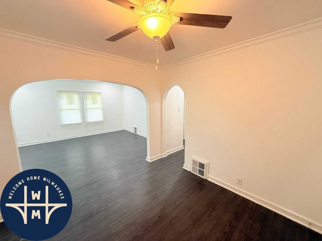 5256 N 51st Blvd - Photo 6 of 23