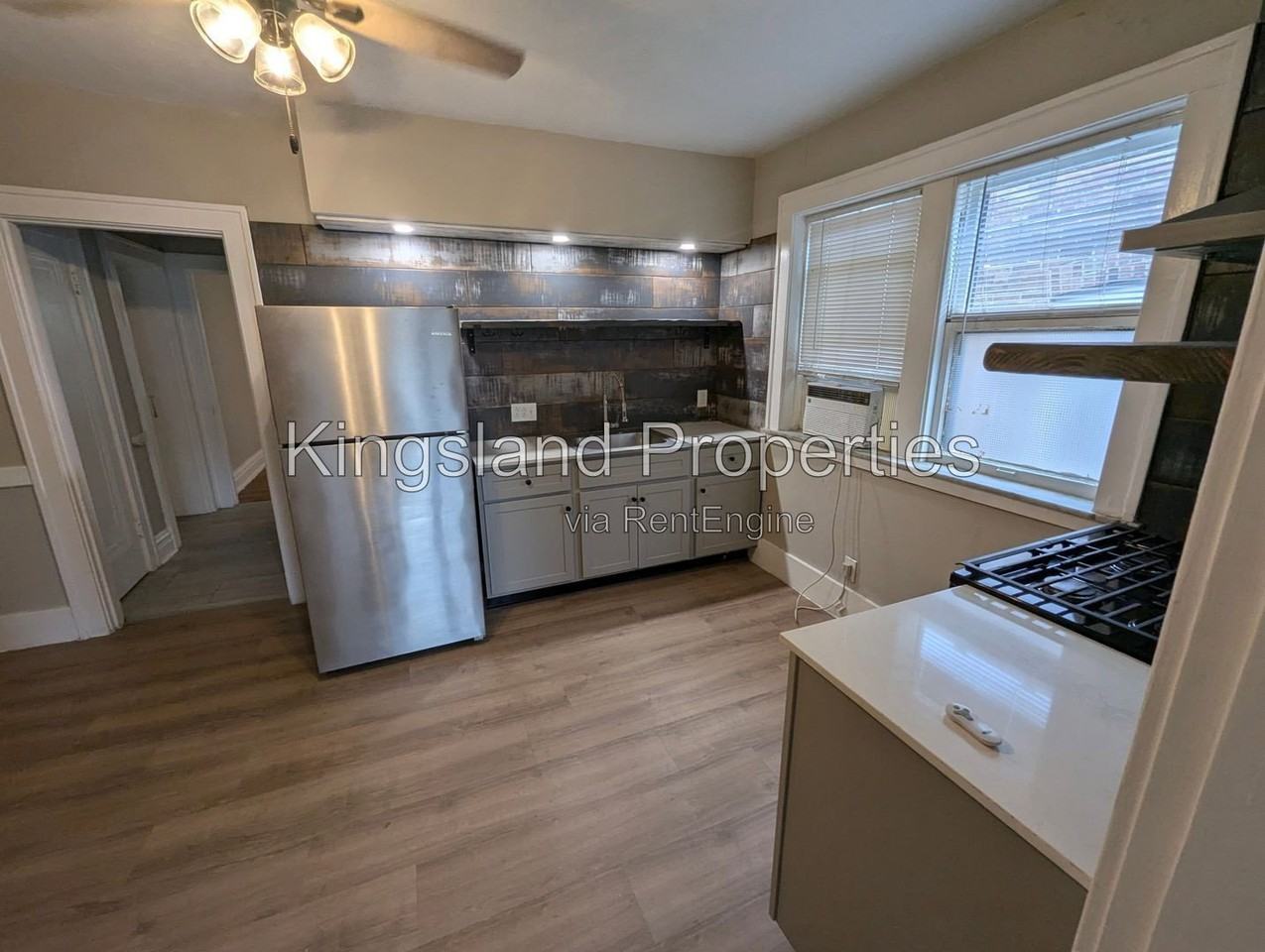 5015 Mardel Ave - Photo 4 of 10