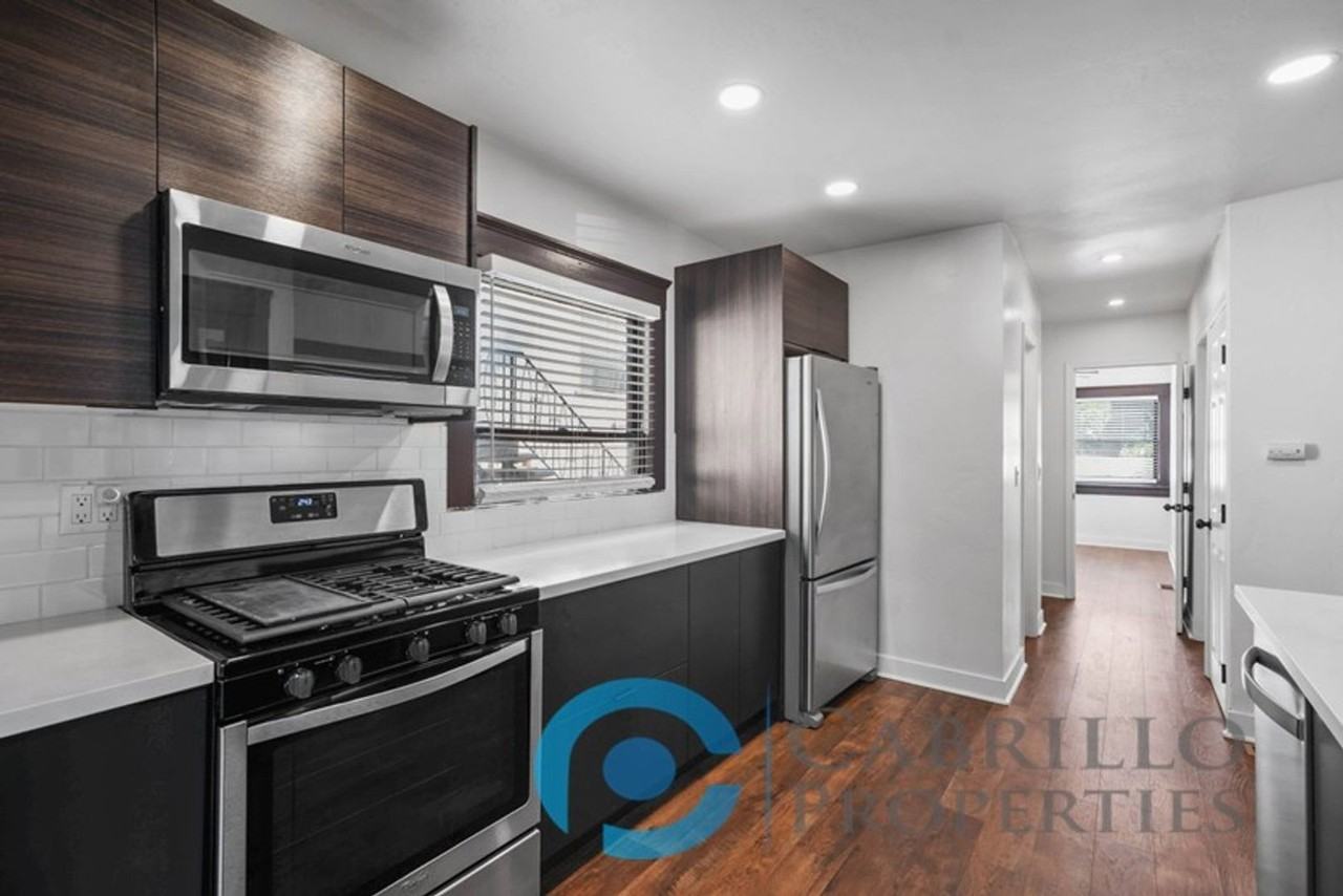 2205 Broadway #9 - Photo 7 of 19